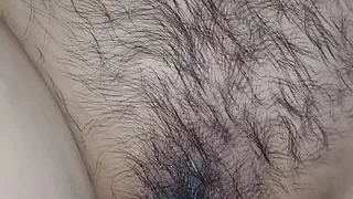 Bangali bhabhi ne di aapne sath rasgulle ki party