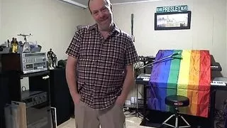 fag confesses & strips down to expose small cock