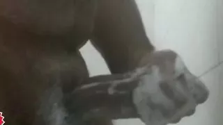 Big dick thick dick in the bathroom Masturbation video Anyone want to eat thick dick?