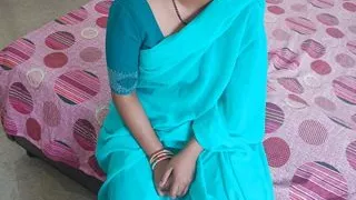 Hot Indian Desi village bhabhi was roleplay Hindi xxx village sex in clear Hindi audio talk