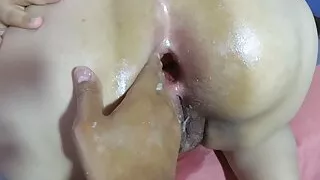 A wide open asshole is a perfect asshole