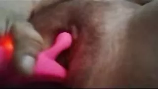 Wet pussy play