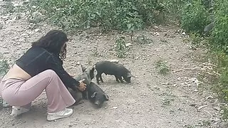 The Little Neighbor Has A Craving To Fuck And Tells Me To Go See Her In Her Bed