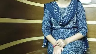 Desi Indian Hot College Teacher want to Fucked Her 18y old Student -Mukesh ne aapni teachar ki Gand Mari in hindi audio