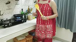 Dirty bhabhi devar ke sath sex kiya in  kitchen in Hindi audio