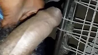 Hindi Khat ke hole Mein land