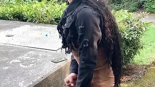 Show and tell cum shot