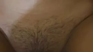 Girlfriend ko bula ke room pe choda virgin