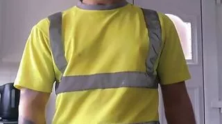 Workman Carl Lets His Big Cock Waves His Cock For All U Fetish Lovers