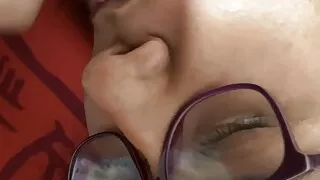 Colombian sucking and sending messages to the cuckold