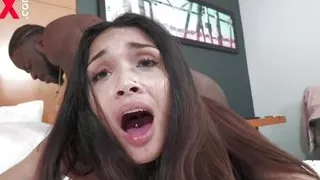 Trailer Margarita Lopez gives Ace Hardz her Ass on Cam Show