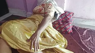 Bhabhi ilki pyaasi chut