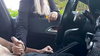 Dick Flash! I wait in the car jerking off at the gym door and a girl helps me cum in public after leaving the gym