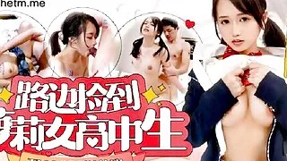 Sexy slut college girl with small boobs and big butts got fucked by big dick