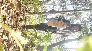 Elianis masturbates  in front of her stepbrother