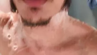 Who wants 2 come lick me