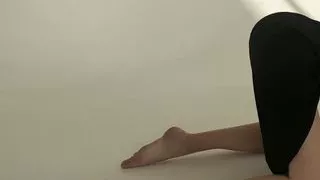 foot fetish slave strong big giantess legs