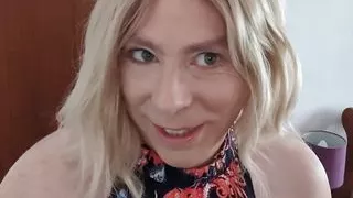 A cute sundress and a horny Nikki!