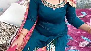 POV Punjabi Bhabhi Ko padoshi ne jabardasti pel diya
