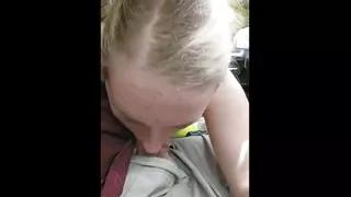 Sucking a hard cock on the drive home - Mama_Foxx94