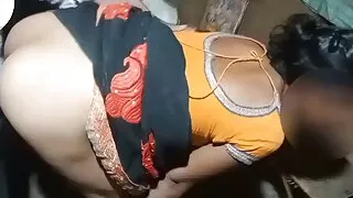Desi gau ki boy ne mujhe bahut achchi se chudai kiya ghori banakar saree show hindi