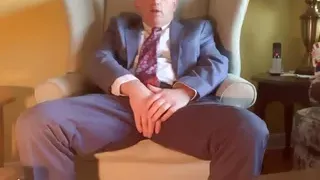 Let me entertain you, daddy stripping naked to masturbate