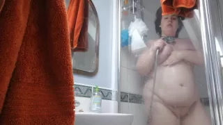 Aliceinkinkyland Gets Hot And Wet In The Shower