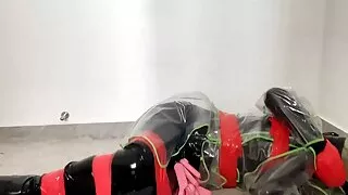 Fejira com Ten jumpers stuffed into shiny tights