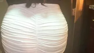 I want a big ass booty for Christmas