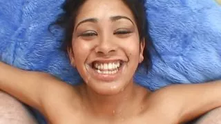 Awesome dark haired babe has amazing blowjob skills