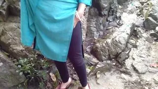 Indian couple fucking in Forest outside the Car