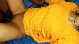 Cuckold Hubby ne Apni wife ko Dost Se Chudaya, indian first MFM threesome hindi porn