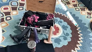 Stretch my hole open and loose