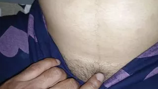 Subah subah Nisha k boobs daba diye