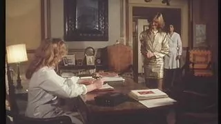 LA DOTTORESSA PRIVATA (scene #01) - (original version in