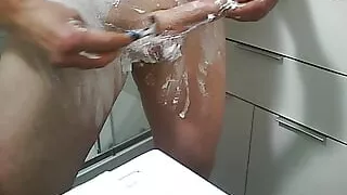 penis shaving