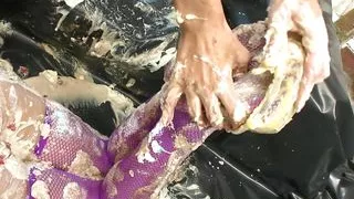 Lesbian beauties enjoy dirty food sex fun