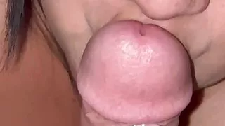 Latina mala sucking blowjob with French nails and spit