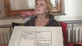 Two delivery boys nail small tits blonde granny