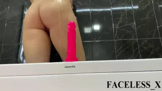 Big Ass Girl Riding On Sex Toy And Washes In The Bathroom 6 Min
