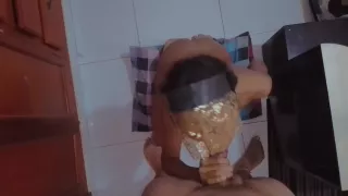 جاها صهد وبغات گلاس بارد وانا نجبد ليها زبي ترضعو مكاين ما حسن منو Sex Blowjob