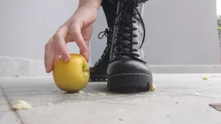 Lady Nymphelin Breaks Things All For You