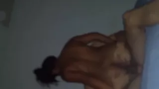 نيك قحبة سعودية هايجة بالرياض