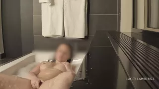 I Masturbate In A Bubble Bath To Relax