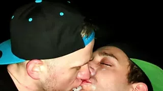 ultra hot cum kiss
