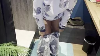 I like to masturbate in the shower