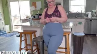 Big girls are best gain stop fucking skinny girls and fatten up your girlfriend