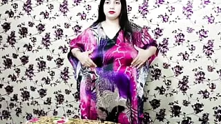 Most Beautiful Indian Bhabhi Fingering Pussy