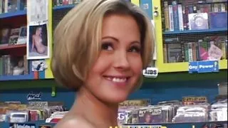 Riley Brooks blowjob and fucking by nerd guy