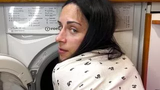 Stepson fucked Stepmom while she in inside of washing machine. Anal Creampie